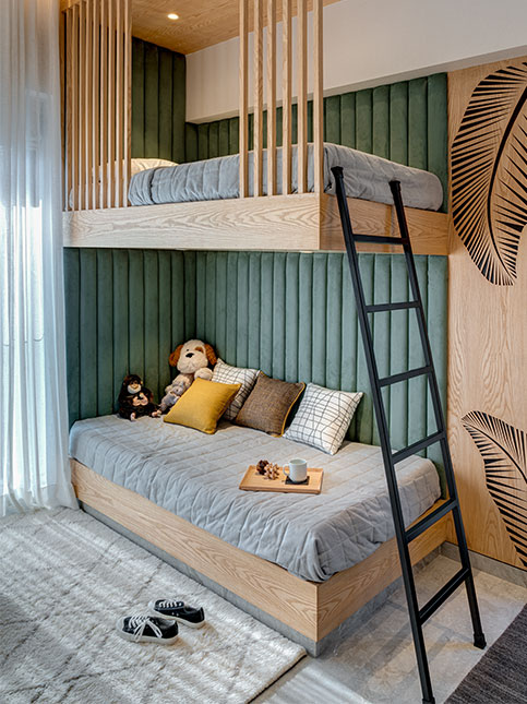 Posh upholstered wall panel to enhance your home interiors– Beautiful Homes Posh upholstered wall panel to enhance your home interiors– Beautiful Homes